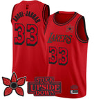 Red / Kareem Abdul-Jabbar / S