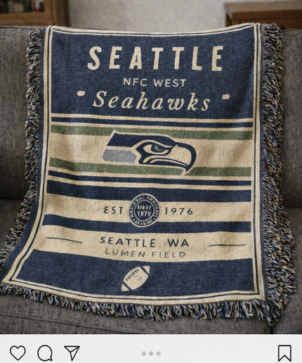 <strong>JOYCE</strong> - This blanket exceeded my expectations. Great quality, soft feel, and it fits perfectly in my space.