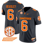 Smokey Grey / Aaron Beasley / S