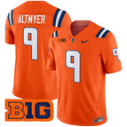 Orange / Luke Altmyer / S